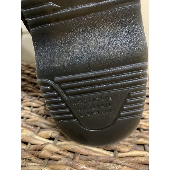 DR. MARTENS Delphine 8-Eye Brogue Boot Oxblood Maroon 10 new without box - Picture 13 of 13